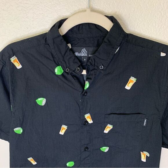 Molokai Men’s Black Lime Tequila Button Down Shirt - Picture 3 of 11